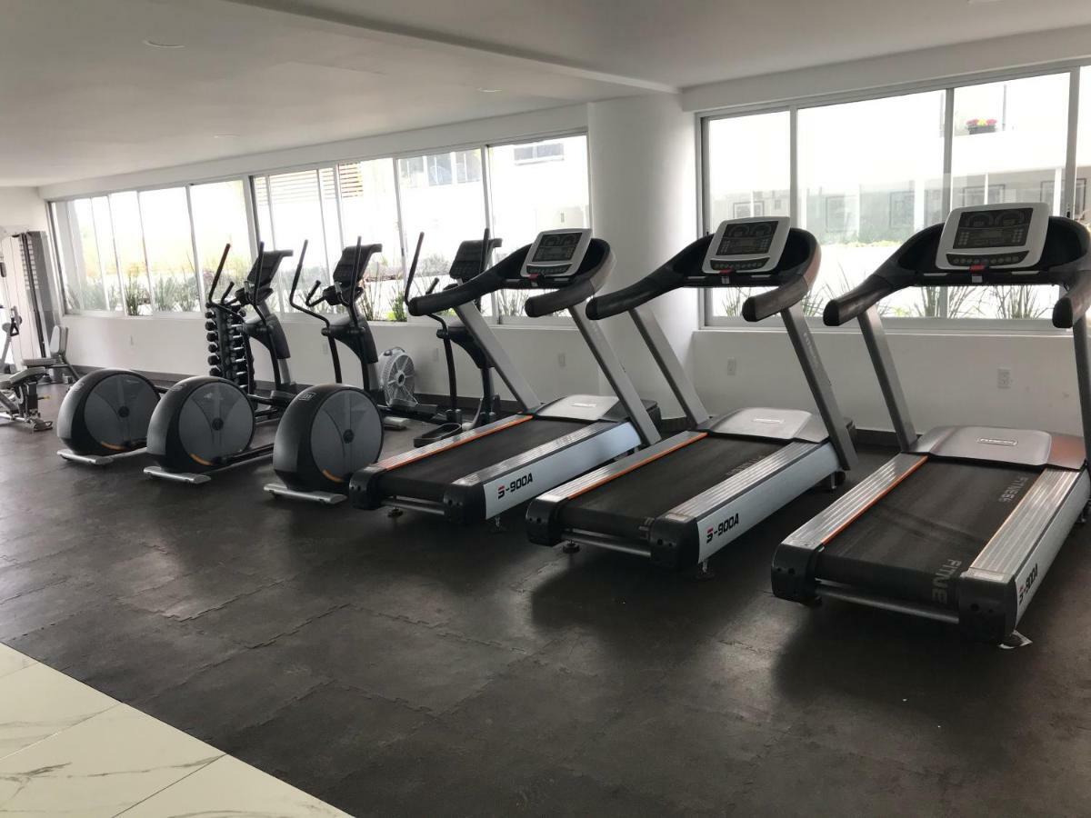 Metropolitan Suites Zapopan Exteriör bild